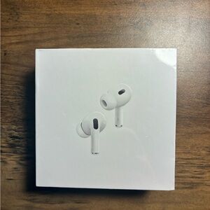Apple AirPods Pro 2nd Gen with MagSafe Case